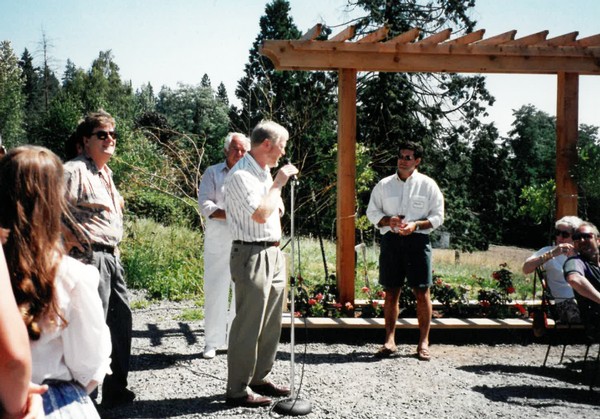 David Lake speaks at DeLille Cellars Event